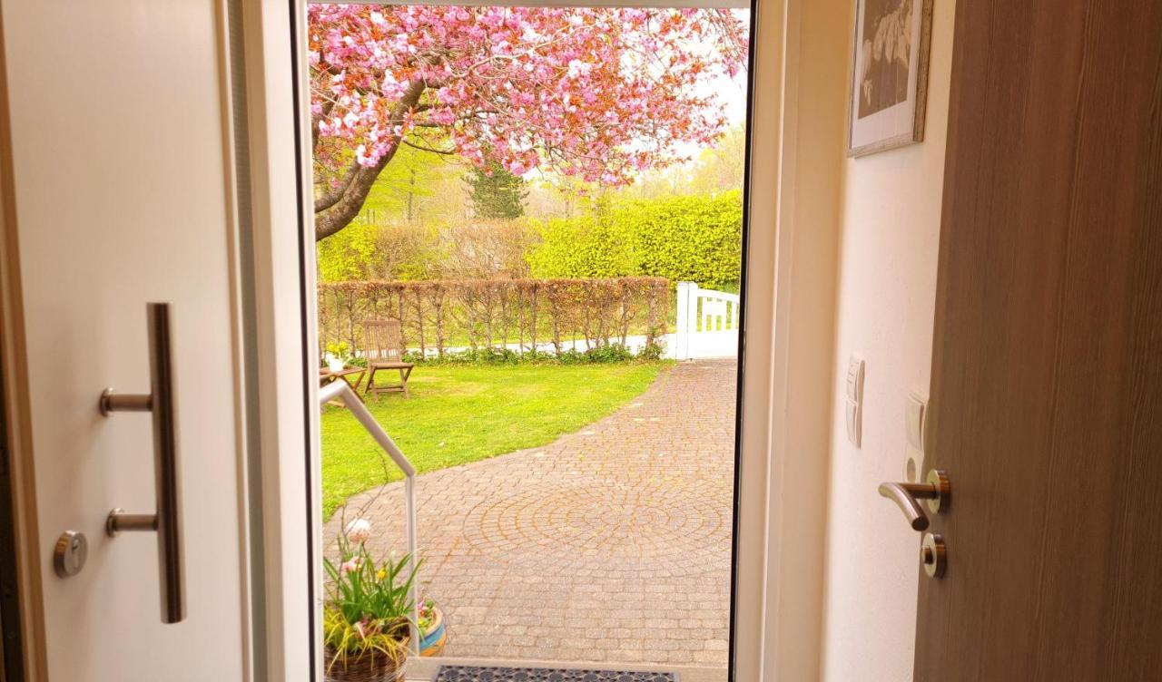Ferienhaus Kirschbluete Моншау Экстерьер фото