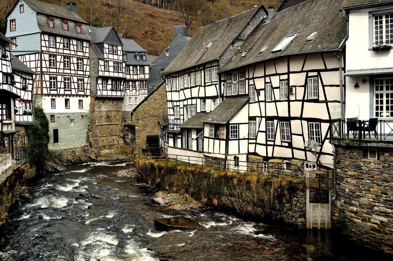 Ferienhaus Kirschbluete Моншау Экстерьер фото